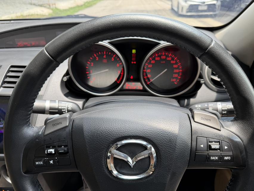 รถยนต์มือสอง MAZDA 3 ปี2011 รูปที่ 4