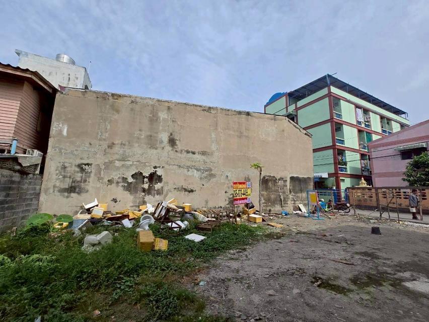 Vายที่ดินใกล้รถไฟฟ้าสายสีน้ำเงิน 52 ตารางวา ติดถนนคอนกรีตสาธารณะ ถมแล้ว พุทธมณฑล สาย ๑ ซอย 2 กทม