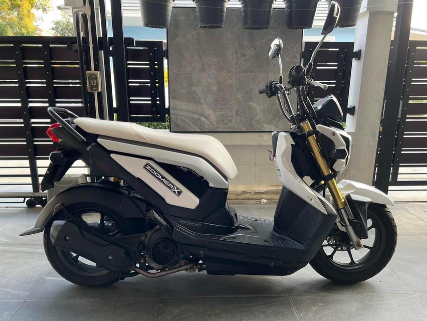 Honda Zoomer X สีขาว จังหวัด นนทบุรี 2