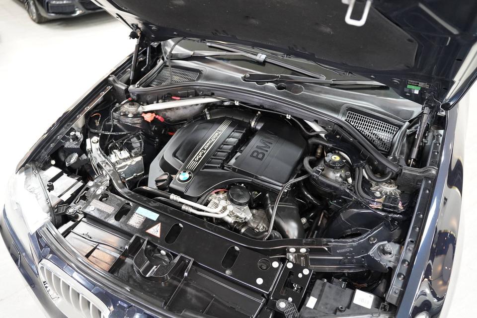 BMW X3 xDrive35i M-Sport F25 ปี 2015 รูปที่ 16