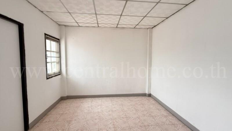 ทาวน์เฮ้าส์ ซอยร่วมสุข 4 - ไสวประชาราษฎร์ 25 ลำลูกกา คลอง 4 7