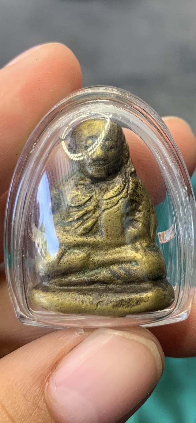 รูปหล่อหลวงพ่อเงิน พร้อมกรอบเนื้อทองเหลือง 5