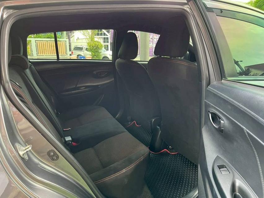 รถToyota YARIS ตัว E เครื่อง1.2cc.ปี2014 ไมล์แท้ 176,xxx กม. เครื่องเบนซิน เกียร์AUTO ฟรีดาวน์ 7