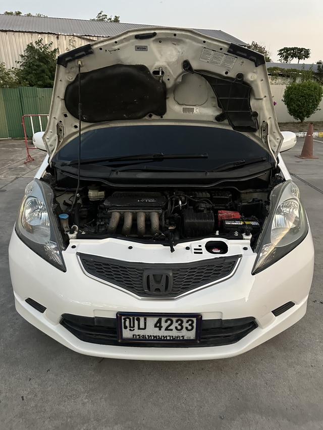 Honda Jazz 1.5 SV AT 2011 รูปที่ 19