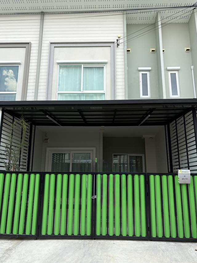 ทาวน์เฮ้าส์ 1