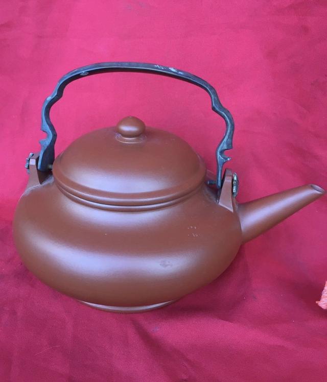 ปั้นชาจีนเก่า กาชงชาอี๋ซิง จื่อชา ใบใหญ่ กาน้ำชาจีนโบราณ Yixing Teapot