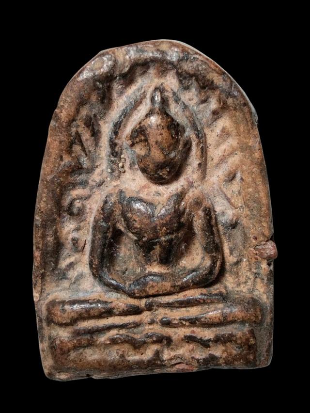 พระซุ้มกอเปิดให้บุชาจ้า พิมพ์กลาง