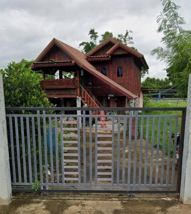 ขายบ้านดอนประทาย พร้อมที่ดิน – อำเภอม่วงสามสิบ จังหวัดอุบลราชธานี 1 ไร่ 85 ตารางวา 2 ห้องนอน | 2 ห้องน้ำ 1