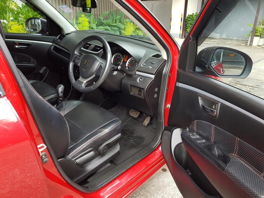 รูป ขายรถบ้าน Suzuki Swift ECO CVT 1.2 GLX Hutchback AT, 2012 สีแดง Suzuki Swift 5ประตู ตัวTop 3