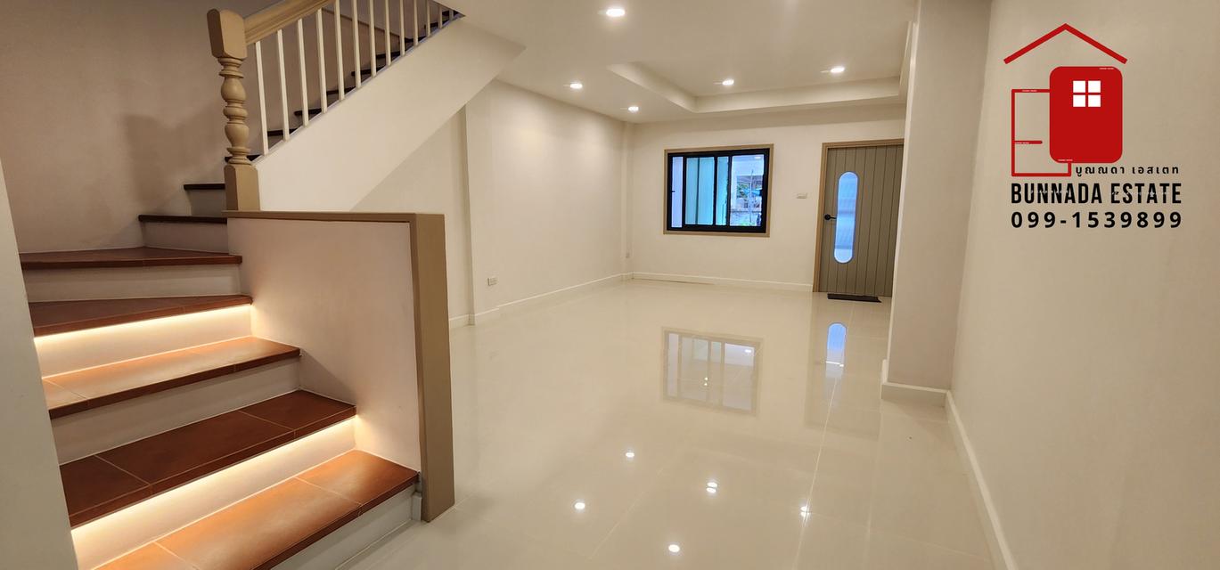 ขายทาวเฮ้าส์ หมู่บ้านเลิศอุบล 16 ตรว. รามอินทรา 65 4