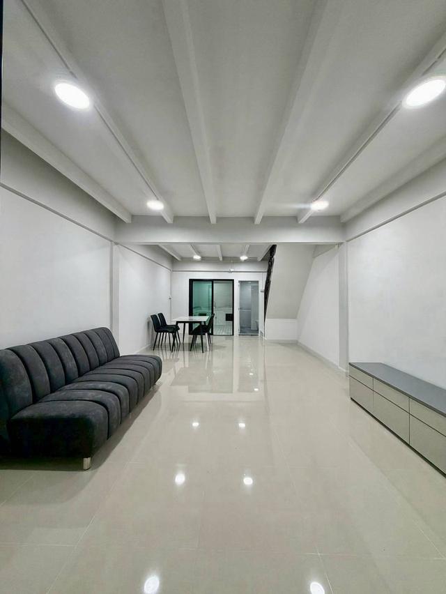หมู่บ้านทรายทองนิเวศน์ ใกล้ห้าแยกปากเกร็ด ทาวน์เฮาส์ 2 ชั้นตกแต่งใหม่พร้อมอยู่ ทำเลดี ใกล้ห้าแยกปากเกร็ด เซ็นทรัลรัตนาธิเบศร์ 7