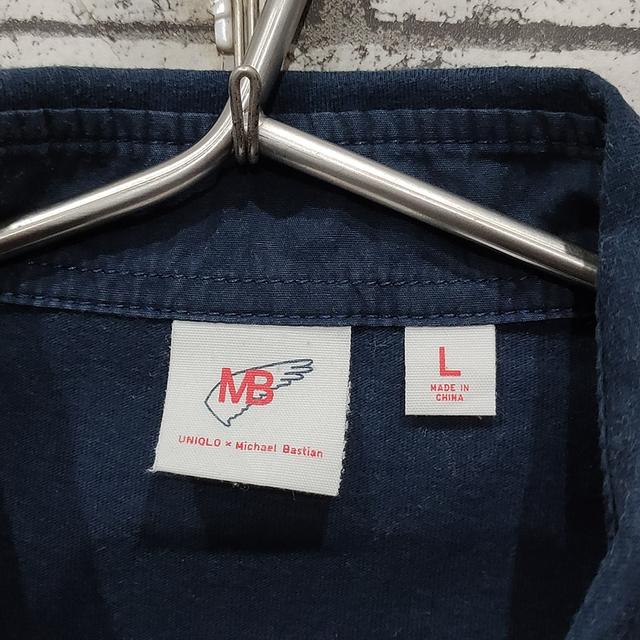 Uniqlo x Michael Bastian เสื้อโปโลสีน้ำเงินเข้ม กระเป๋าคู่หน้าอก รูปที่ 3