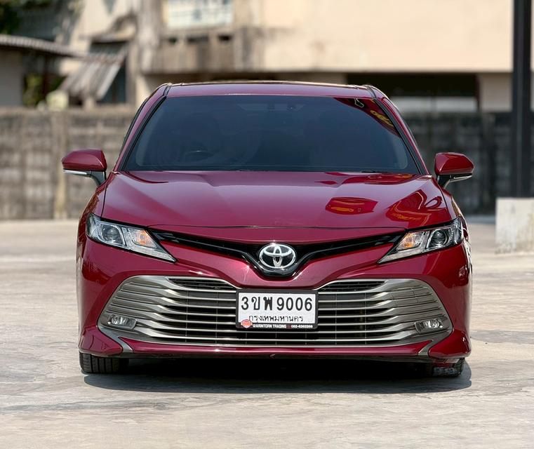 ปี 2019 TOYOTA CAMRY, 2.0 G โฉม ปี18-24สีแดง เครื่องยนต์เบนซิน/LPG ประหยัดสุดๆ รูปย่อยที่ 3