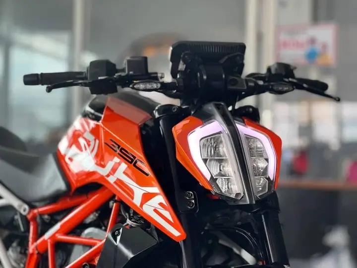 รถพร้อมใช้งานสภาพดีมาก KTM Duke 390 2