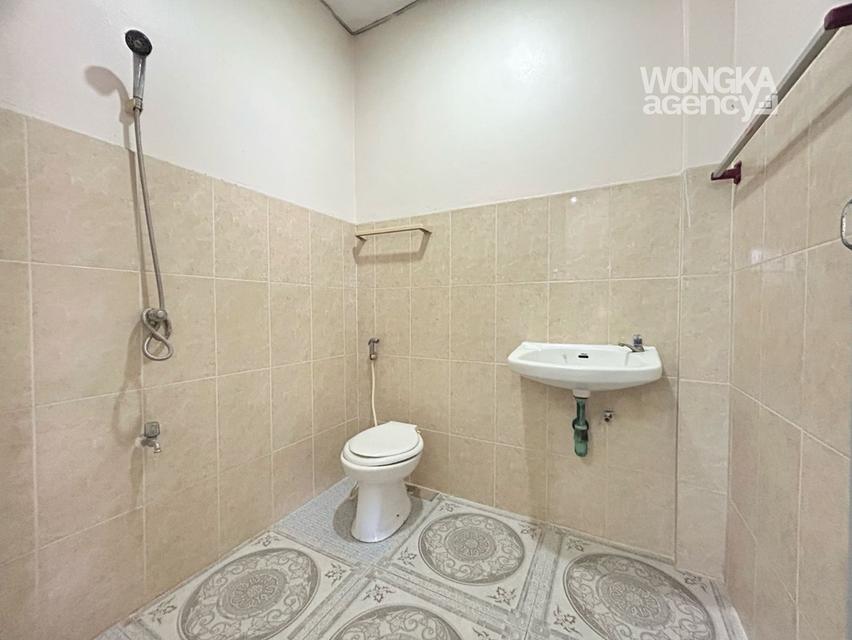 ขายบ้าน ทาวน์เฮาส์ พร้อมที่ดิน หมู่บ้านบดิพัฒน์ 2 แพรกษา ขนาด 42.3 ตร.ว. ใกล้รถไฟฟ้า BTS มีพื้นที่ใช้สอย ใกล้นิคม ใกล้โรงเรียน 8