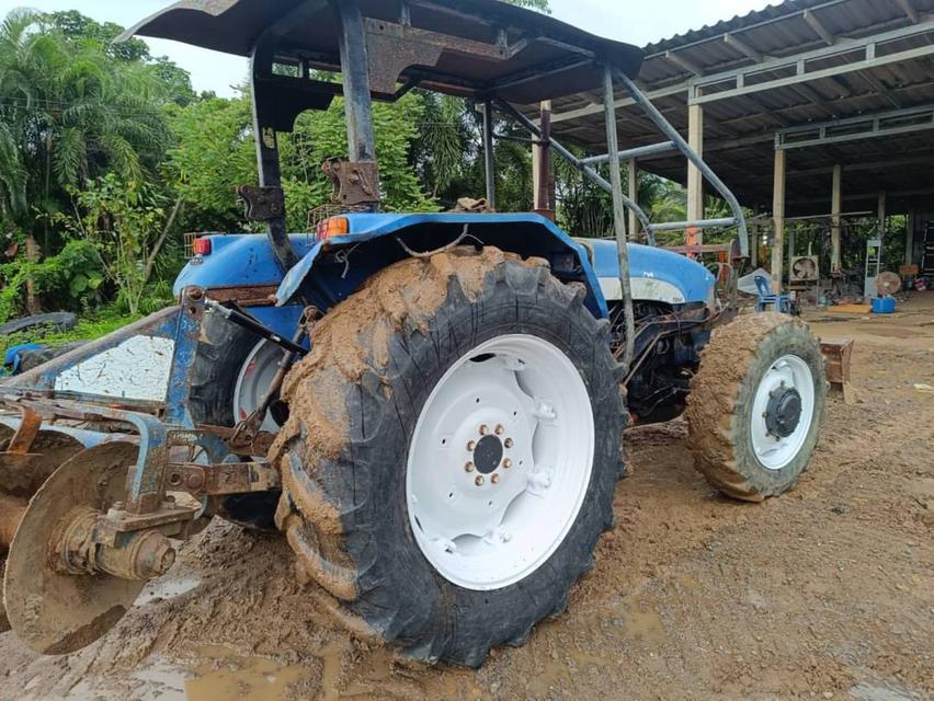 FORD NEWHOLLAND TD80 ไม่มีเล่มทะเบียน