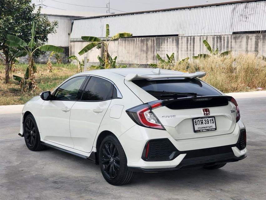 Honda Civic FK 1.5 Turbo hatchback 5 ประตู 4