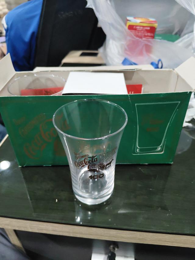 แก้วโค๊กครบรอบ100ปี...........