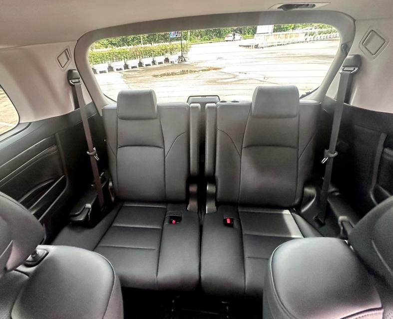 Toyota Alphard Sc ปี 2020 สีแดง รหัส SG5111 13