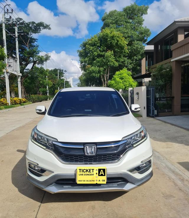 HondaCR-V 2.0 E 4WD - ปี 2015 - สีขาว - เครื่องยนต์ 4 สูบ / 1997 cc / 155 แรงม้า - วิ่ง117800 km. เปลี่ยนยาง แบตตารี่ น้ำมันเครื่อง น้ำมันเกียร์
