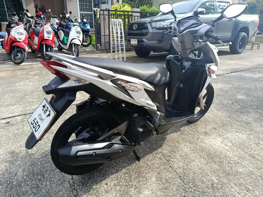 Click 125i 8