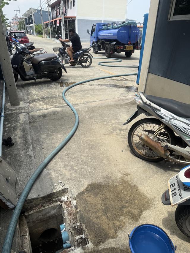 รับดูดส้วมบางเลน นพวงศ์ ปทุมธานี 0814927165