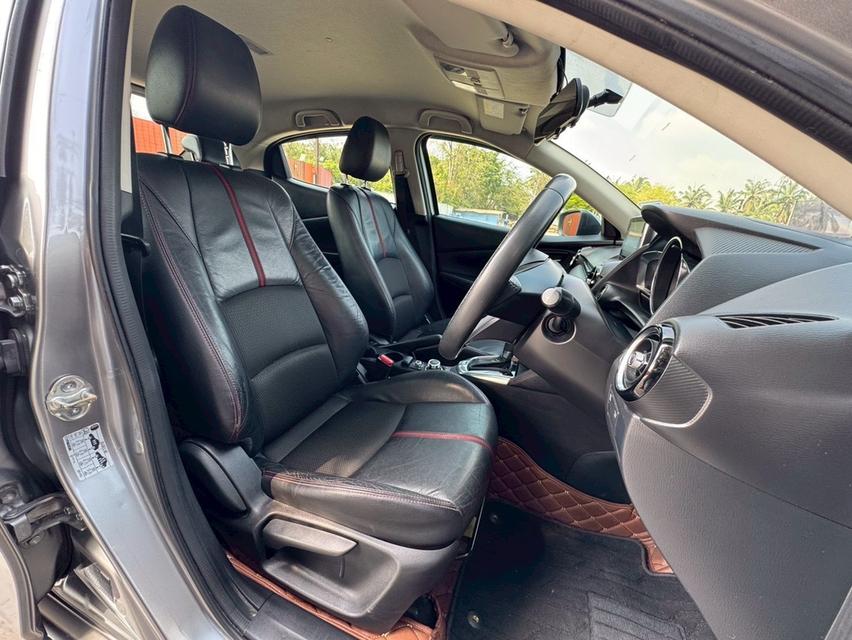 Mazda2 1.3 Hight Plus Top ปี2016 AT สีเทา รูปที่ 11