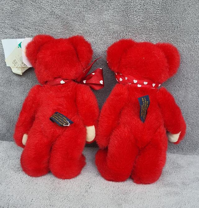 ตุ๊กตาหมีบอย The Boyds Bear Huggleby B Bearikind หมีสีแดงสด ขนาด 8นิ้ว