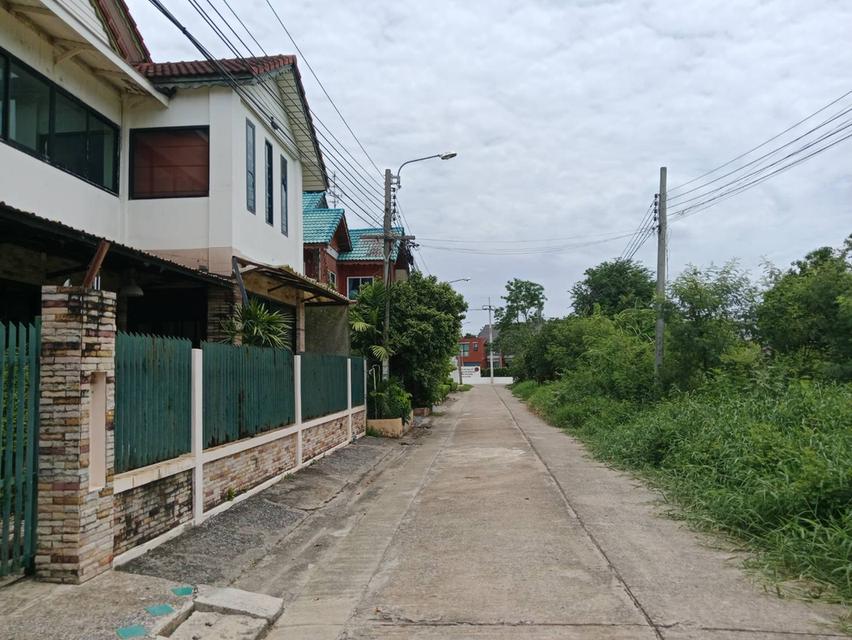 ขายที่ดินจัดสรร ถมแล้วถมสูงใน ม.ลานทอง ปากเกร็ด สวย 72 ตรวา SQW ราคาไม่แพง 2.8 ล้าน MB ด่วนไม่มีอีกแล้วจุด ลานทองซอย 35/1,36/1 เกือบทั้งซอยจุดเดียว 12