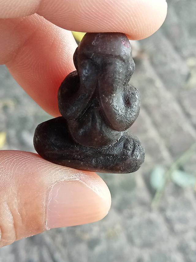 ปิดตา หลวงปู่เอี่ยม วัดสะพานสูง