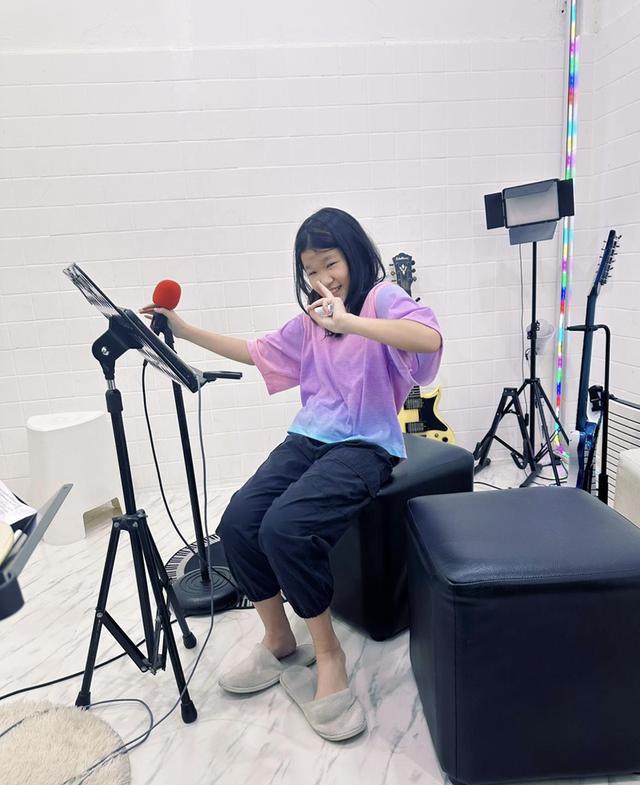 รับสอนร้องเพลง ที่ Fin Music School 15