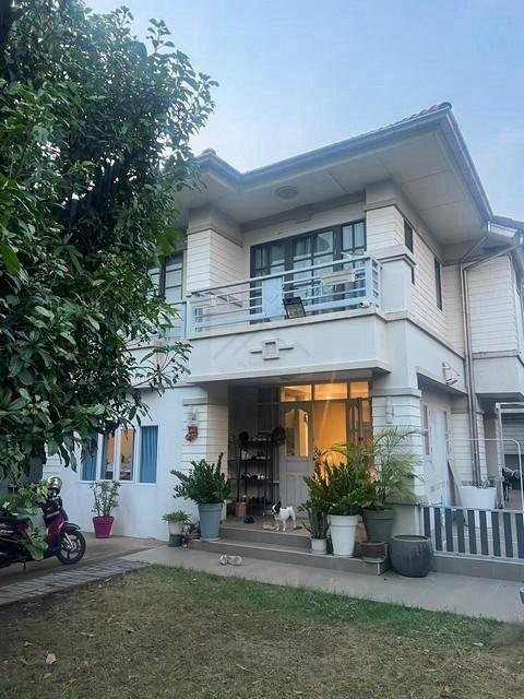 ขายบ้านเดี่ยว 2 ชั้น ที่ดิน 91.3 ตรว. หมู่บ้าน วิลล่ารามอินทรา ซอยสยามธรณี ซอยคู้บอน 27 ใกล้แฟชั่นไอส์แลนด์ 1