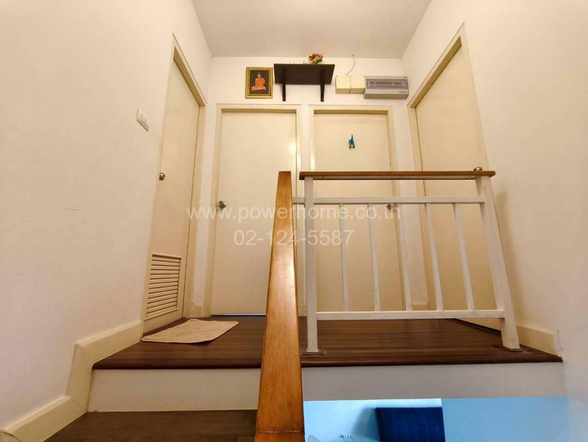 หมู่บ้านเมททาวน์ (ปทุม-ติวานนท์) ซอย 4 ใกล้เทศบาลบางหลวง ถนนปทุมสายใน ต.บ้านฉาง อ.เมืองปทุมธานี จ.ปทุมธานี 13