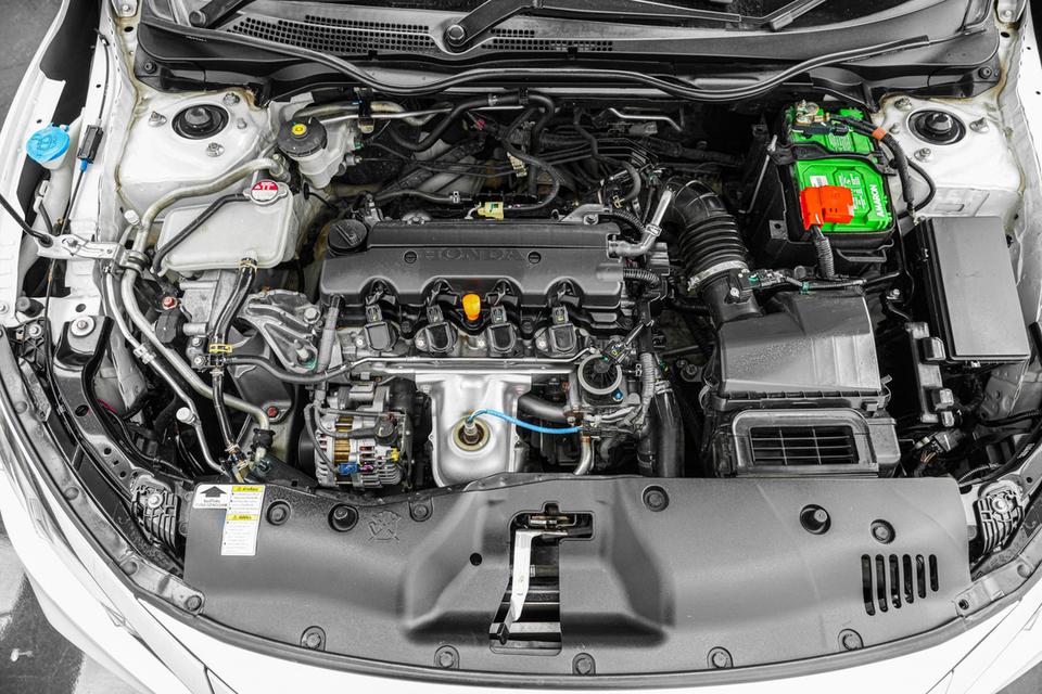2020 HONDA CIVIC FC 1.8 EL i-VTEC สีขาว เลขไมล์ 99167 กม. 20