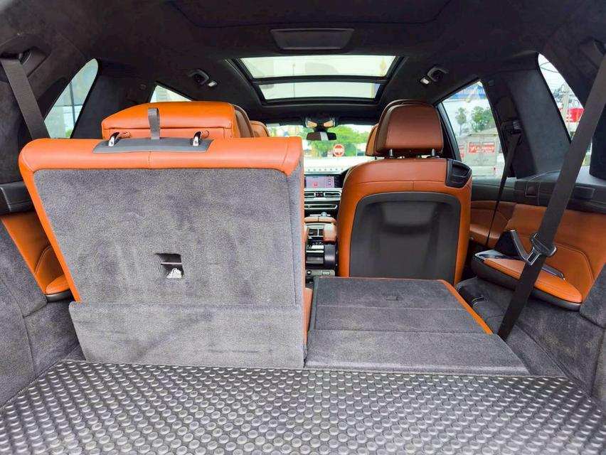 รหัสรถ KPV4629 2020 BMW X7 50d M Sport 4WD SUV 7 Seat 14