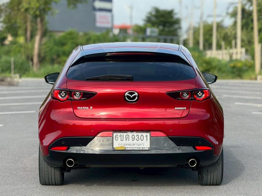 MAZDA 3 SKYACTIVE Hatch 5dr  S Sports SA 6sp FWD 2.0i Y2020 (MNC) สีแดง เกียรออโต้  3
