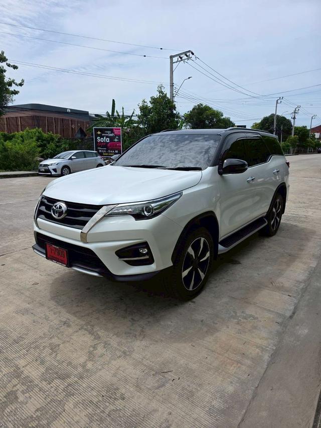 Toyoya Fortuner 2.8TRD 4wd ปี19