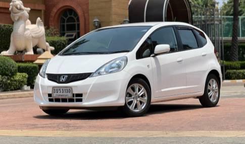 HONDA JAZZ 1.5 V i-VTEC 2012 รถสวย ไม่มีชน เดิมๆ100%