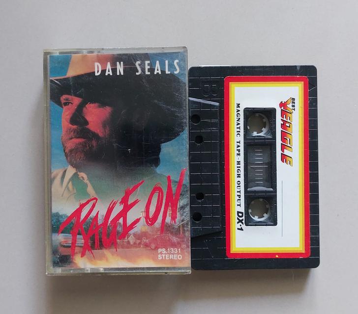 □มือ2 เทปเพลง Dan Seals□อัลบั้ม HALF SAINT HALF SINNER (ม้วน Eagles)(แนว คันทรี country) 3