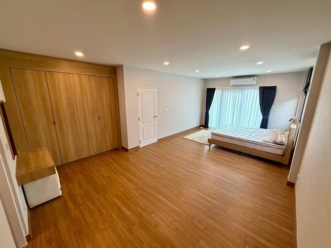 U1411 ให้เช่าบ้านเดี่ยว 2 ชั้น หมู่บ้านเซนโทร วิภาวดี โครงการ Centro vibhavadee ใกล้โรงเรียนนานาชาติฮาโรลด์ วิภาวดี บ้านใหม่ บ้านพร้อมเฟอร์ครบ ทำเลดีเ 18