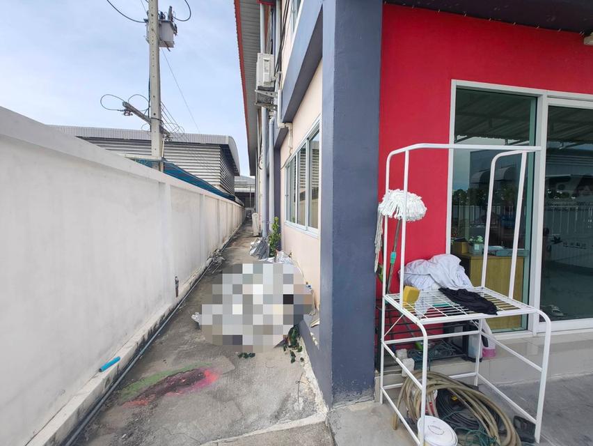ขาย/ให้เช่า โรงงาน โกดัง ออฟฟิศ2ชั้น ขนาด280 ตร.ว ซอยราษฎร์สามัคคี ต. นาดี สมุทรสาคร 9