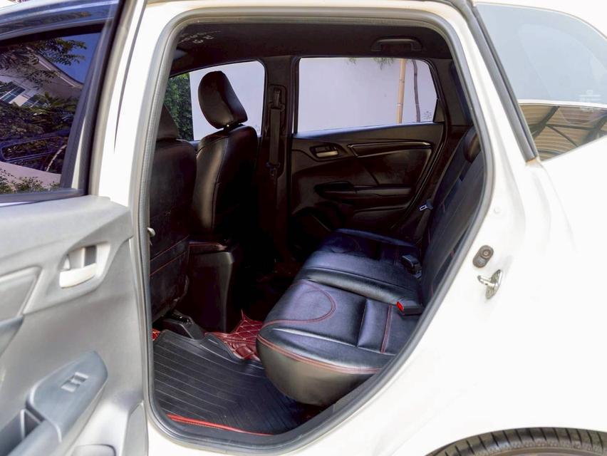 Honda jazz 1.5 RS ปีจด 2018 ♨️ #ประกันเครื่องเกียร์3ปี3หมื่นkm♨️ รูปที่ 8