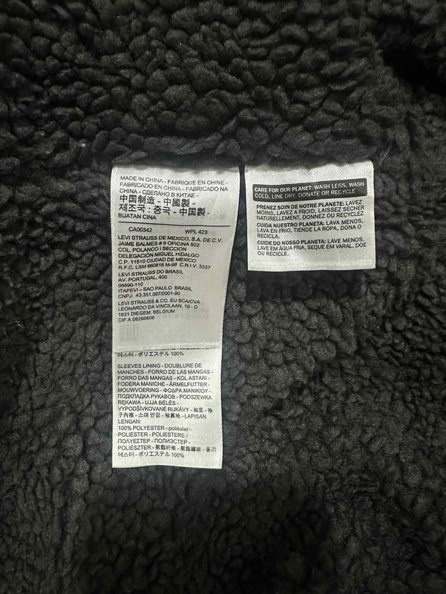 Levi's Premium Men's Sherpa Corduroy Trucker สีดำ รูปที่ 8