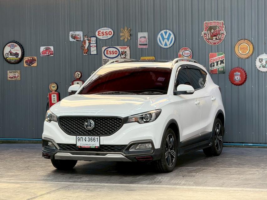 MG ZS 1.5 X+ SUNROOF ปี2019 ออฟชั่นแน่นจนล้น สภาพป้ายแดง ตัวท็อปสุดในรุ่น