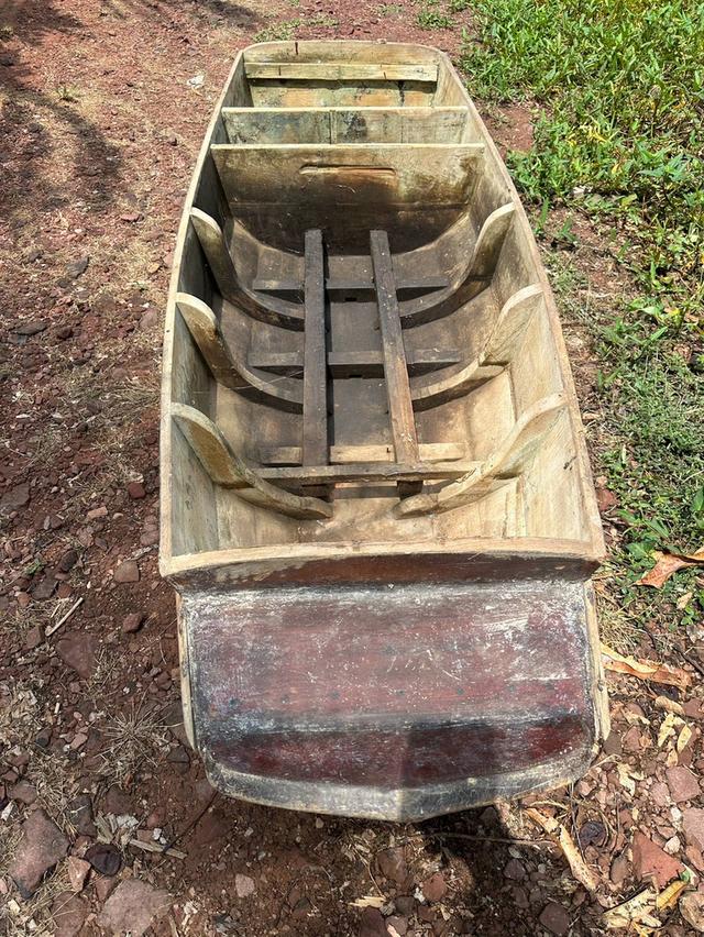 เรือไม้สักเก่า เรือรดน้ำโบราณ เรือทรวดโบราณ เรือการเกษตร