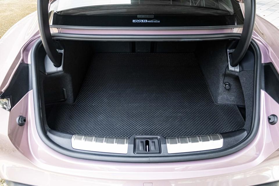 Porsche Taycan Turbo (2023) 14