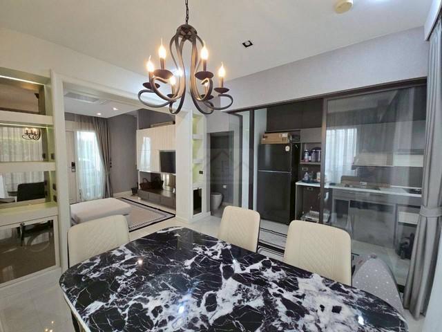 ให้เช่า ขาย โฮมออฟฟิศ 3 ชั้น หลังริม The Landmark แลนด์มาร์ค เอกมัย-รามอินทรา ซอยสุคนธสวัสดิ์ 25 เดินทางสะดวก ใกล้จุดขึ้นลงทางด่วน ใกล้เซ็นทรัลอีสต์วิ 9