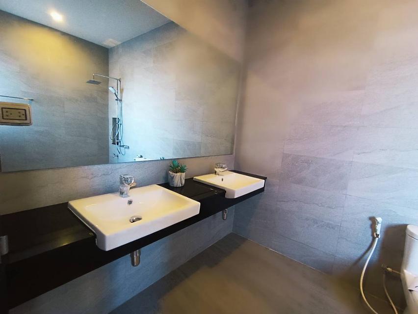 โปรแรงสุด! ทาวน์โฮม 3 ชั้น ใกล้ ม.เกษตร เริ่ม 7.48 ลบ ลด 3 แสน ฟรีแอร์+ครัว 16