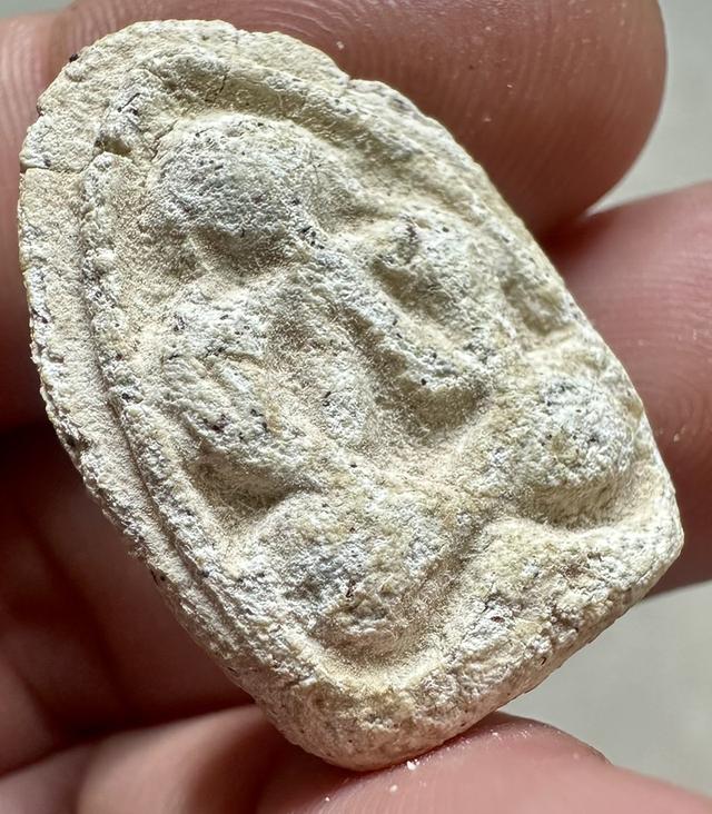 พระปิดตาหลวงพ่อภู วัดต้นสน เนื้อผงพุทธคุณ 4