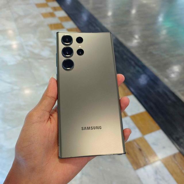 Samsung Galaxy S23 Ultra [สภาพนางฟ้า]